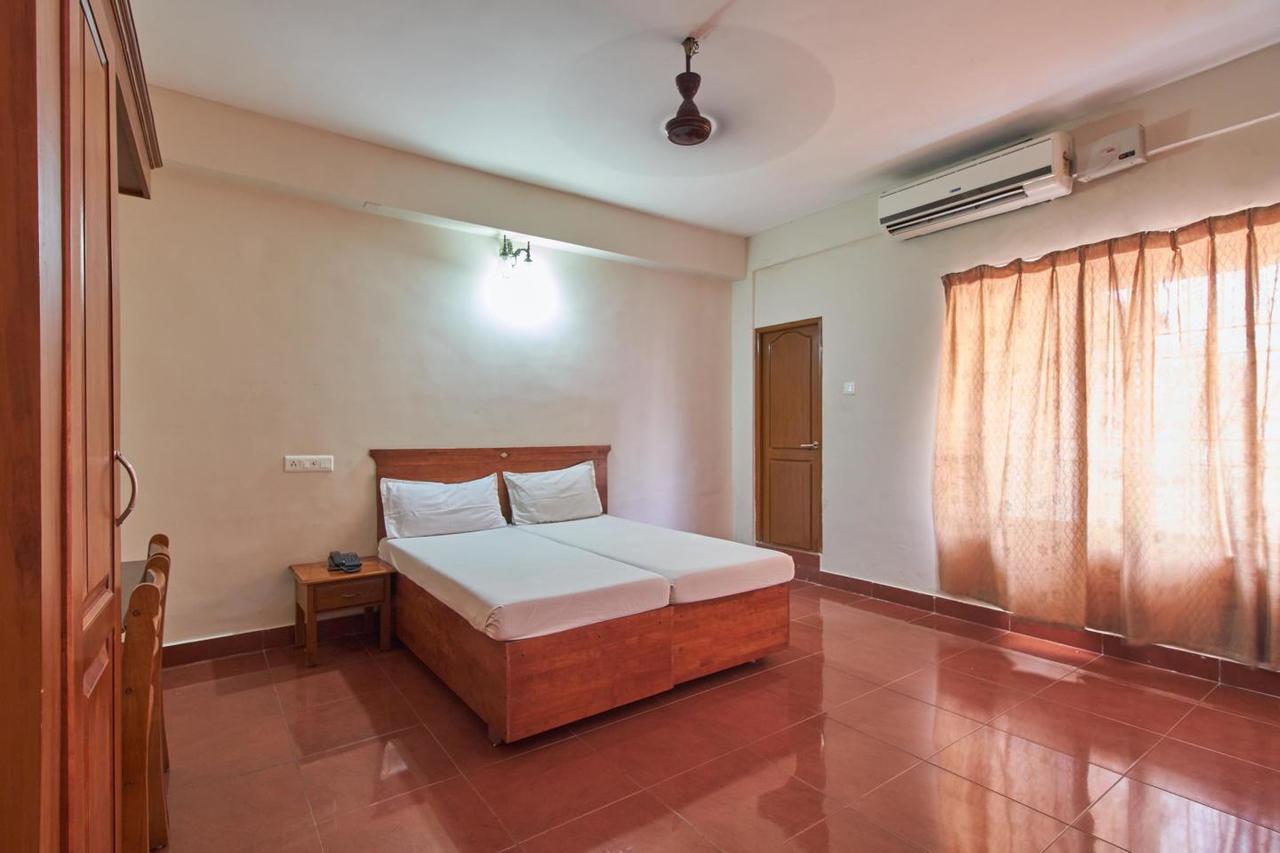 Hotel Shalimar Metro Kochi Exterior foto